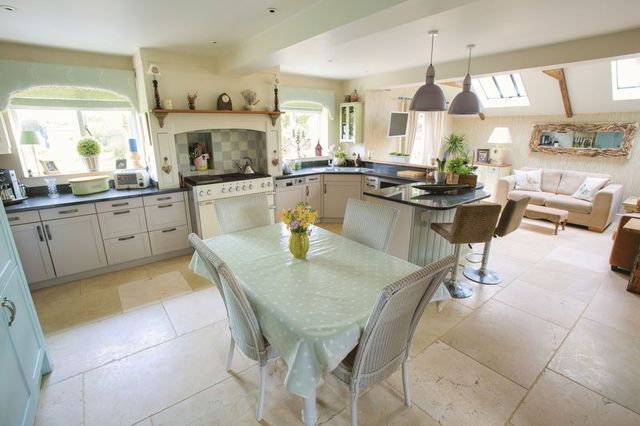  Image of 5 bedroom Detached house for sale in Hebing End Benington Stevenage SG2 at Hebing End Benington Stevenage, SG2 7DD
