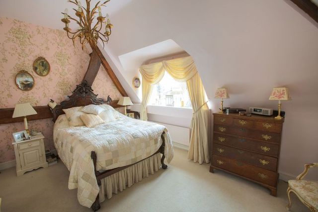  Image of 5 bedroom Detached house for sale in Hebing End Benington Stevenage SG2 at Hebing End Benington Stevenage, SG2 7DD