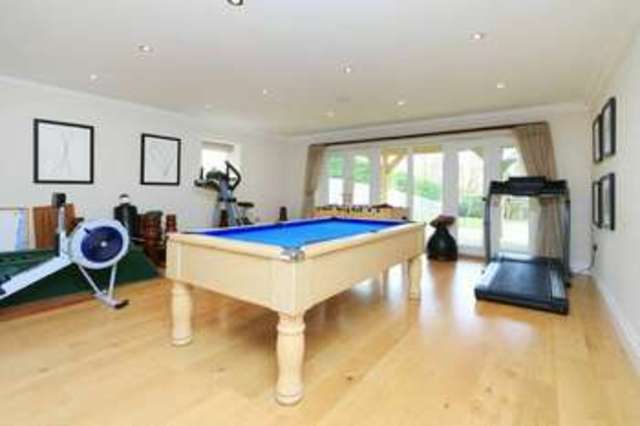  Image of 6 bedroom Detached house for sale in Hedgeside Road Northwood HA6 at Northwood, HA6 2NX