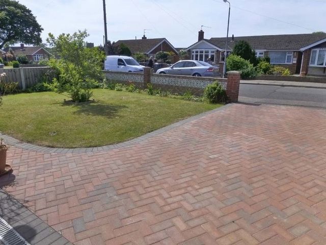  Image of 3 bedroom Detached house for sale in Meadow Rise Hemsby Great Yarmouth NR29 at Meadow Rise Hemsby Great Yarmouth, NR29 4HB