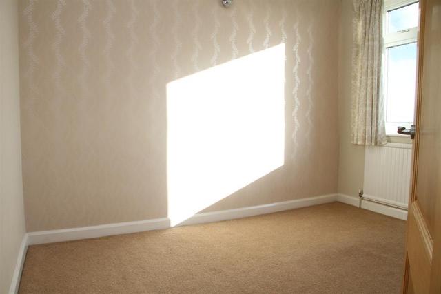  Image of 4 bedroom Detached house for sale in Henley Close Rawdon Leeds LS19 at Rawdon Leeds Rawdon, LS19 6QB