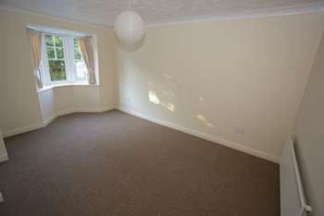  Image of 2 bedroom Semi-Detached house to rent in Henley Way Ely CB7 at Henley Way  Ely, CB7 4YH