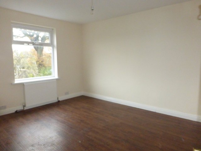 Image of 3 bedroom Semi-Detached house to rent in Henry Road Yardley Birmingham B25 at HENRY ROAD  YARDLEY, BIRMINGHAM, B25 8AH