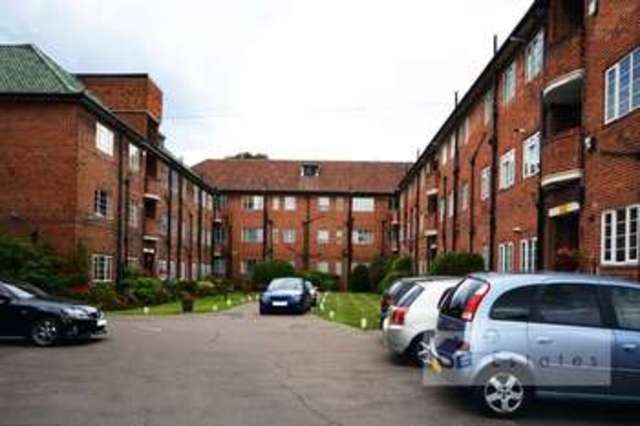  Image of 3 bedroom Flat for sale in Woodford Road London E18 at Hermitage Court South Woodford London, E18 2EP