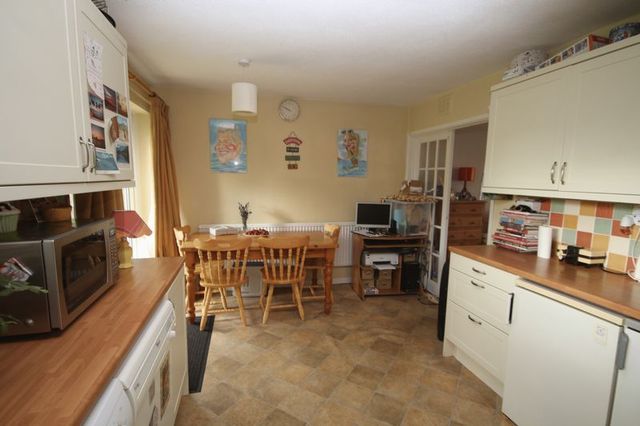  Image of 3 bedroom Detached house to rent in Herons Close Ely CB6 at Herons Close  Ely, CB6 3EF