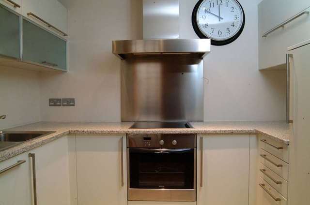  Image of 1 bedroom Apartment to rent in Hertford Street London W1J at Mayfair Mayfair London, W1J 7SJ