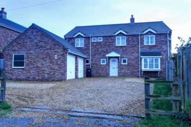  Image of 4 bedroom Detached house for sale in High Street Aldreth Ely CB6 at High Street  Aldreth, CB6 3PQ