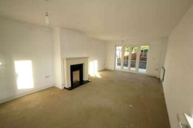  Image of 4 bedroom Detached house for sale in High Street Aldreth Ely CB6 at High Street  Aldreth, CB6 3PQ