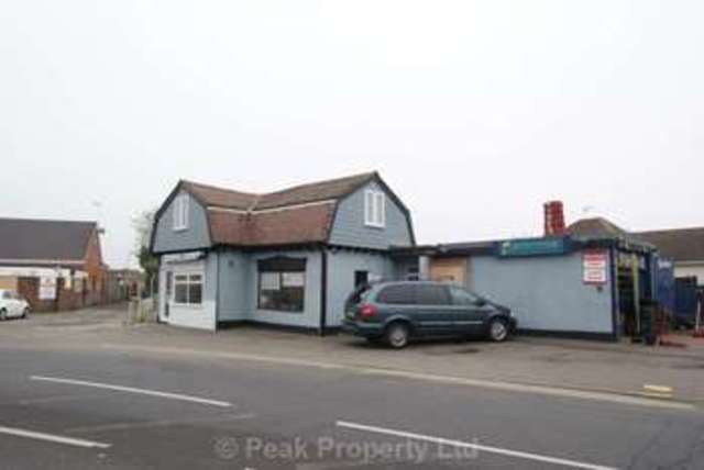  Image of Detached house to rent in High Street Canvey Island SS8 at High Street  Canvey Island, SS8 7RQ