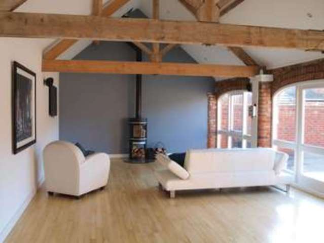  Image of 5 bedroom Detached house for sale in High Street Carlton-Le-Moorland Lincoln LN5 at High Street Carlton-le-Moorland Lincoln, LN5 9HT