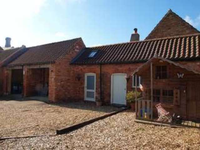  Image of 5 bedroom Detached house for sale in High Street Carlton-Le-Moorland Lincoln LN5 at High Street Carlton-le-Moorland Lincoln, LN5 9HT