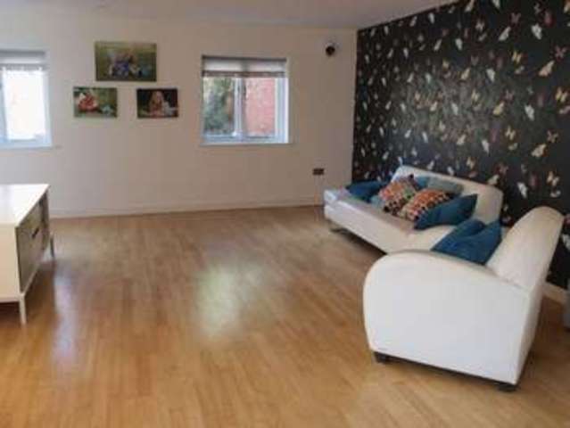  Image of 5 bedroom Detached house for sale in High Street Carlton-Le-Moorland Lincoln LN5 at High Street Carlton-le-Moorland Lincoln, LN5 9HT