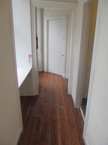  Image of 3 bedroom Flat to rent in High Street Edinburgh EH1 at City Centre Edinburgh Edinburgh, EH1 1TB
