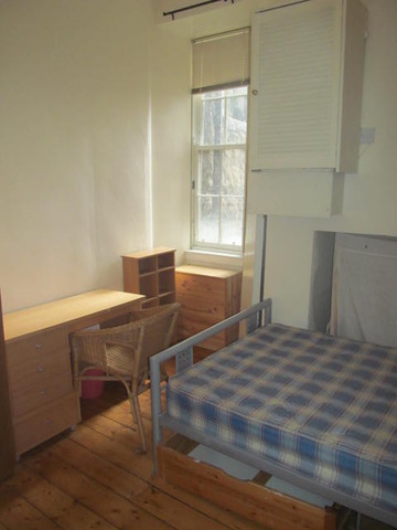  Image of 3 bedroom Flat to rent in High Street Edinburgh EH1 at City Centre Edinburgh Edinburgh, EH1 1TB