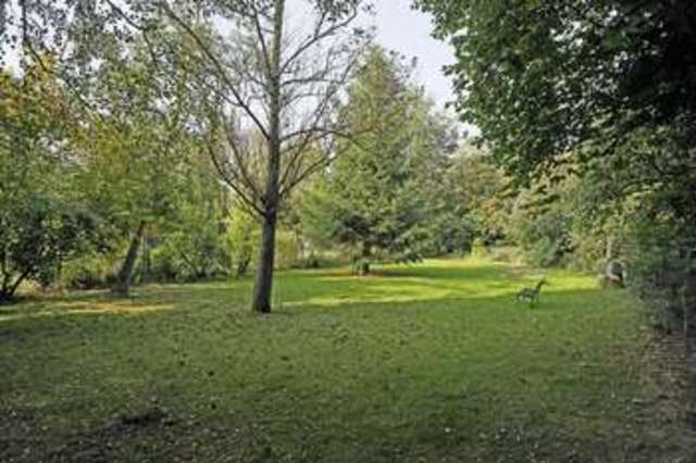  Image of 5 bedroom Detached house for sale in High Street East Markham Newark NG22 at High Street East Markham Newark, NG22 0QJ