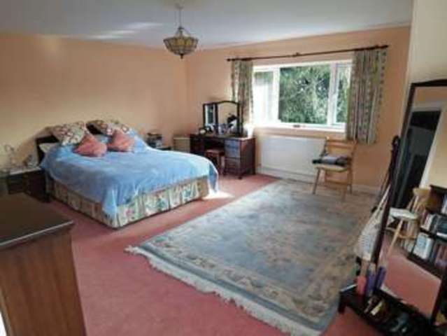  Image of 5 bedroom Detached house for sale in High Street East Markham Newark NG22 at High Street East Markham Newark, NG22 0QJ