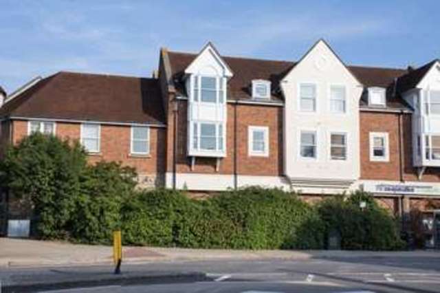  Image of 2 bedroom Flat for sale in High Street Emsworth PO10 at 2 High Street  Emsworth, PO10 7AE
