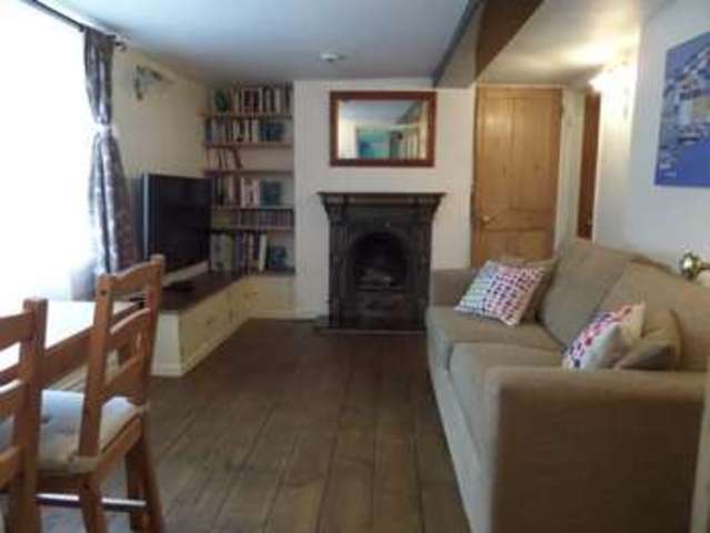  Image of 2 bedroom Flat for sale in High Street Newport Pagnell MK16 at Newport Pagnell, MK16 8AQ