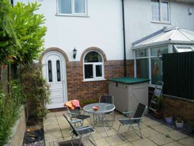  Image of 2 bedroom Terraced house to rent in High Street Newton-Le-Willows WA12 at High Street  Newton Le Willows, WA12 9SP