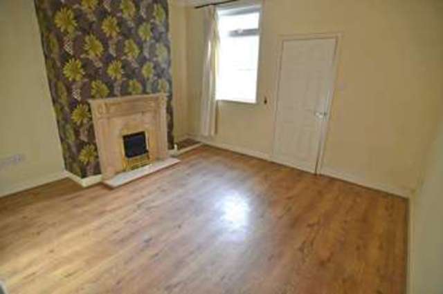  Image of 2 bedroom Cottage to rent in High Street Newton-Le-Willows WA12 at High Street  Newton Le Willows, WA12 9SP