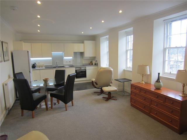  Image of 1 bedroom Flat to rent in High Street Edinburgh EH1 at Old Town Edinburgh Edinburgh, EH1 1SP
