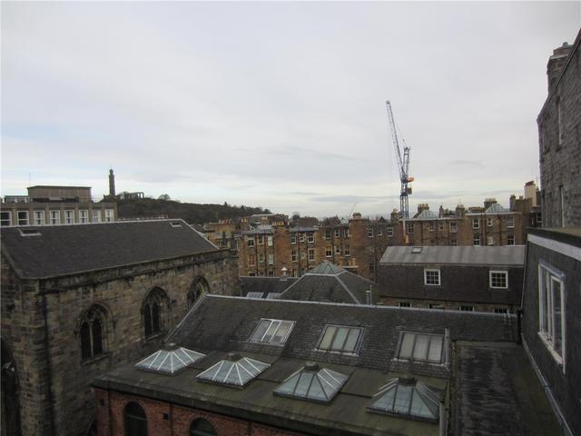  Image of 1 bedroom Flat to rent in High Street Edinburgh EH1 at Old Town Edinburgh Edinburgh, EH1 1SP