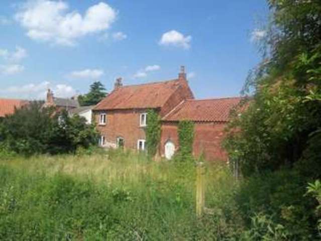  Image of 3 bedroom Detached house for sale in High Street Retford DN22 at High Street  Retford, DN22 7TZ