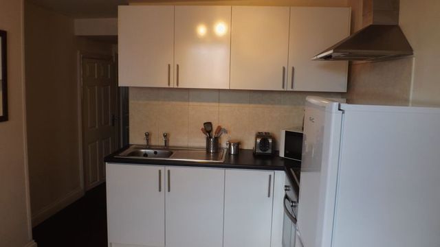 Image of 1 bedroom Flat to rent in High Street Yarm TS15 at High Street  Yarm, TS15 9AE