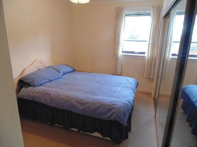  Image of 2 bedroom Flat to rent in High Street Kilmacolm PA13 at Kilmacolm Kilmacolm Inverclyde, PA13 4BP