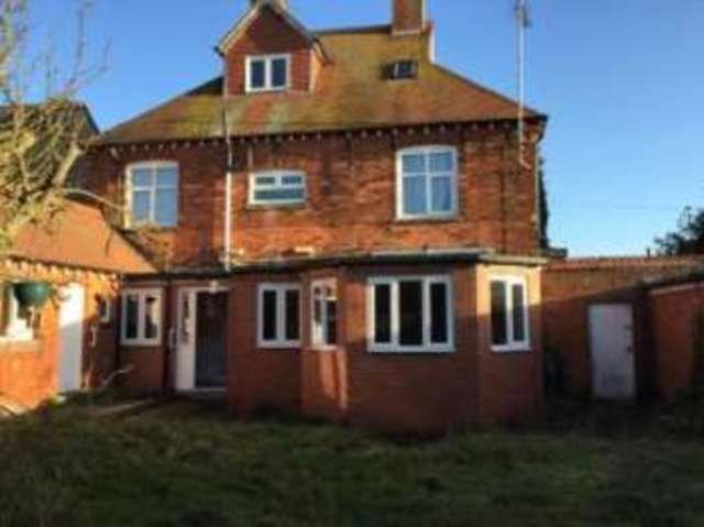  Image of 4 bedroom Detached house for sale in Higham Road Rushden NN10 at Rushden Northamptonshire Rushden, NN10 6DS