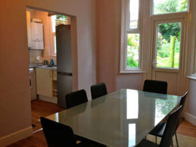  Image of 3 bedroom Terraced house to rent in Selwyn Avenue London E4 at Selwyn Avenue  Greater London, E4 9LS