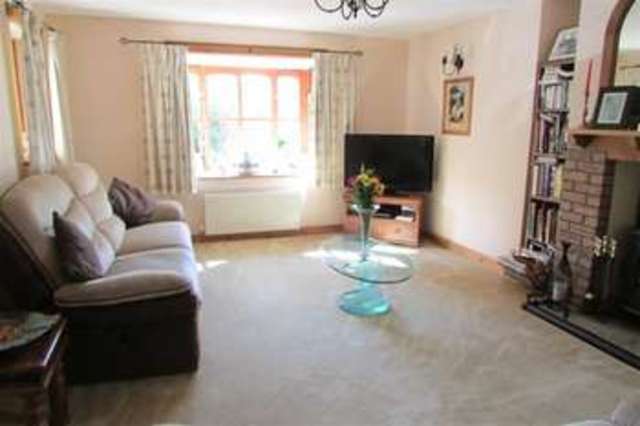  Image of 4 bedroom Detached house for sale in Higher Brooks Street BA16 at Street, BA16 0TX