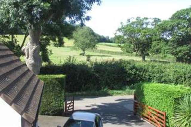  Image of 4 bedroom Detached house for sale in Higher Brooks Street BA16 at Street, BA16 0TX