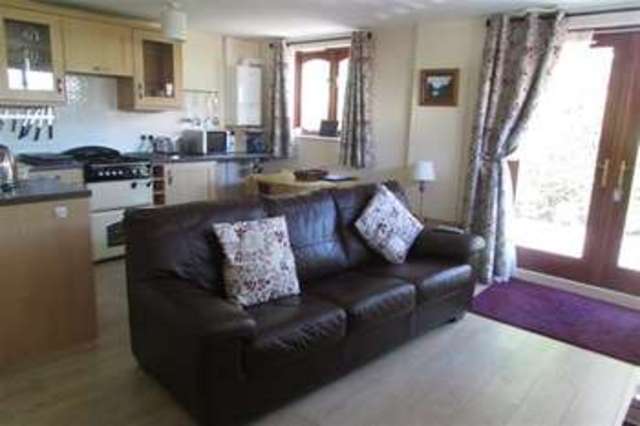  Image of 4 bedroom Detached house for sale in Higher Brooks Street BA16 at Street, BA16 0TX