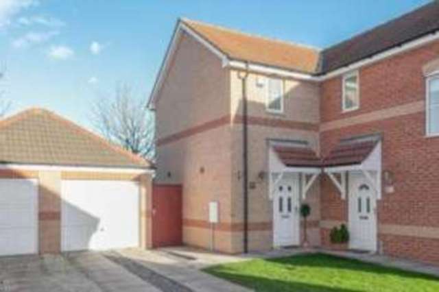  Image of 3 bedroom Semi-Detached house for sale in Highfield Close Dunscroft Doncaster DN7 at Dunscroft Doncaster Hatfield, DN7 4GA