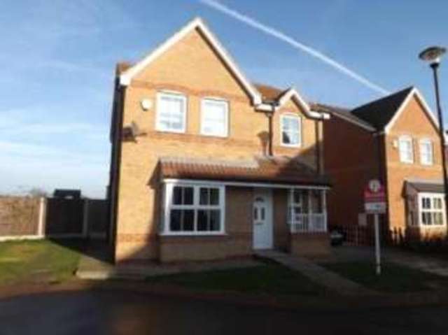  Image of 4 bedroom Detached house for sale in Highfield Close Dunscroft Doncaster DN7 at Hatfield Doncaster Hatfield, DN7 4GA
