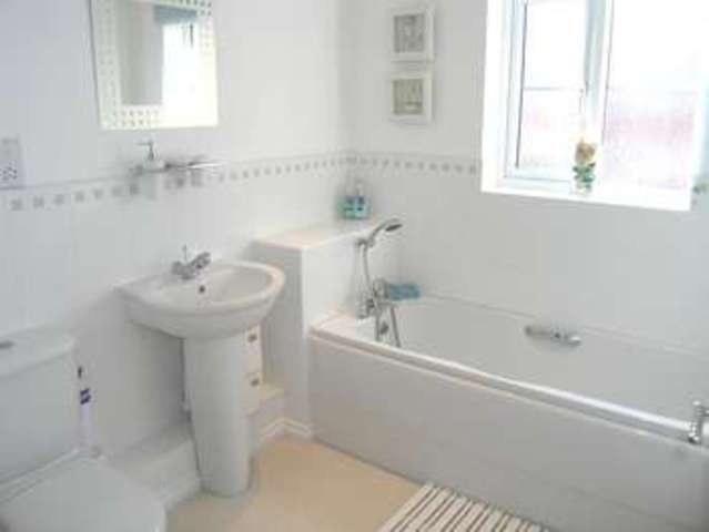 Image of 4 bedroom Detached house to rent in Highfield Rise Chester Le Street DH3 at Chester le Street County Durham Chester-le-Street, DH3 3UY