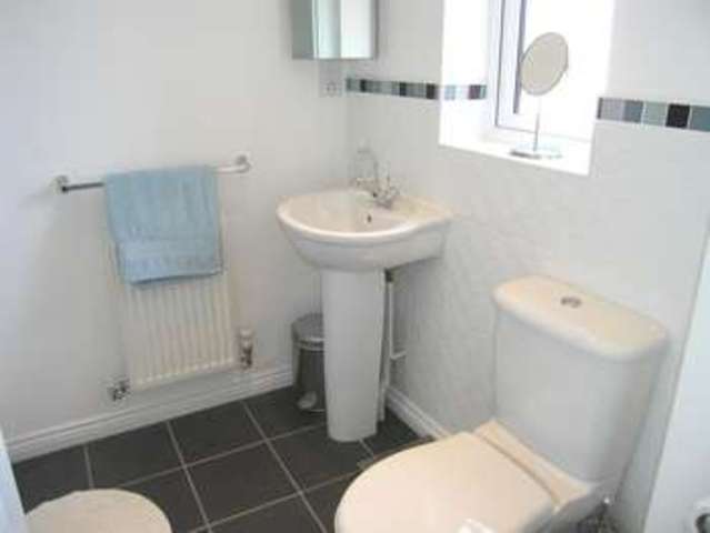  Image of 4 bedroom Detached house to rent in Highfield Rise Chester Le Street DH3 at Chester le Street County Durham Chester-le-Street, DH3 3UY