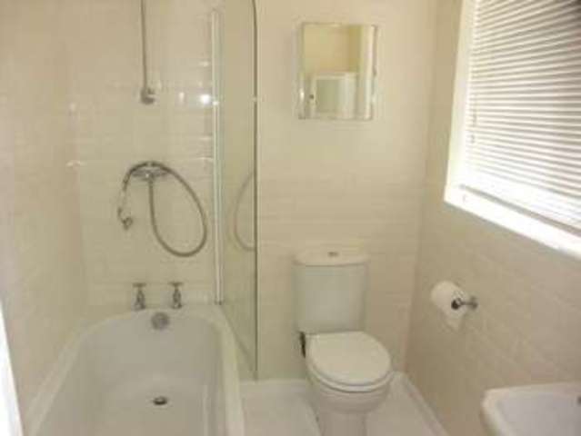  Image of 2 bedroom Terraced house to rent in Highfield Road Berkhamsted HP4 at Highfield Road  Berkhamsted, HP4 2DA