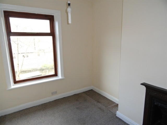  Image of 3 bedroom Terraced house for sale in Highfield Road Frizinghall Bradford BD9 at Frizinghall, Bradford, BD9 4HY