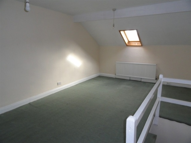  Image of 3 bedroom Terraced house for sale in Highfield Road Frizinghall Bradford BD9 at Frizinghall, Bradford, BD9 4HY