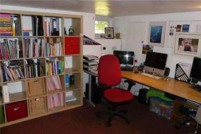  Image of 5 bedroom Semi-Detached house for sale in Highgate Bradford BD9 at Bradford West Yorkshire Shipley, BD9 5PJ