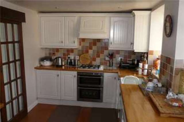  Image of 4 bedroom Detached house for sale in Highgate Bradford BD9 at Heaton Bradford Shipley, BD9 5PJ