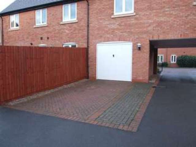  Image of 4 bedroom Detached house for sale in Highland Drive Loughborough LE11 at Highland Drive  Loughborough, LE11 2HU