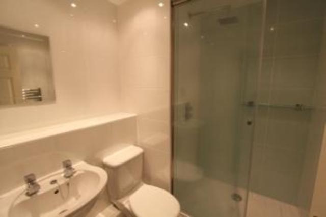  Image of 2 bedroom Flat to rent in Rollesbrook Gardens Shirley Southampton SO15 at Rollesbrook Gardens  Southampton, SO15 5WB