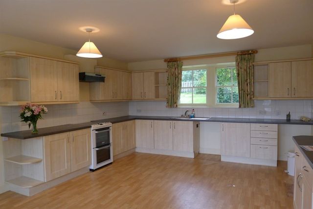  Image of 4 bedroom Detached house to rent in Hill Road Pathhead EH37 at Pathhead MidLothian MidLothian, EH37 5RD