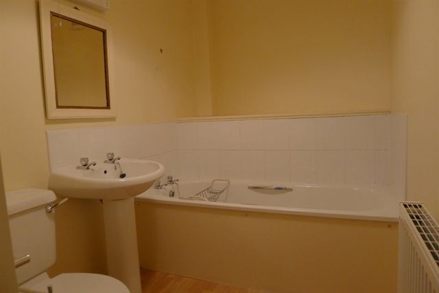  Image of 4 bedroom Detached house to rent in Hill Road Pathhead EH37 at Pathhead MidLothian MidLothian, EH37 5RD