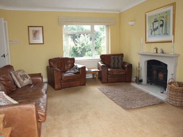  Image of 4 bedroom Detached house for sale in Hill Top Road Loughborough LE11 at Hill Top Road  Loughborough, LE11 3LW