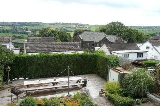  Image of 3 bedroom Detached house for sale in Hillcrest Road Thornton Bradford BD13 at Thornton Bradford Thornton, BD13 3PQ