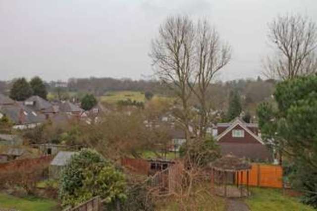  Image of 4 bedroom Detached house for sale in Hillside Crescent Northwood HA6 at Northwood Middlesex, HA6 1RW